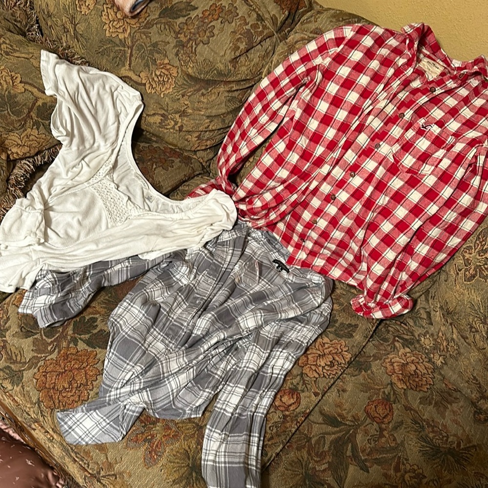 3 tops